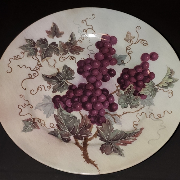 Italian Style Plates & Metal Hanger Set - Picture 14 of 15